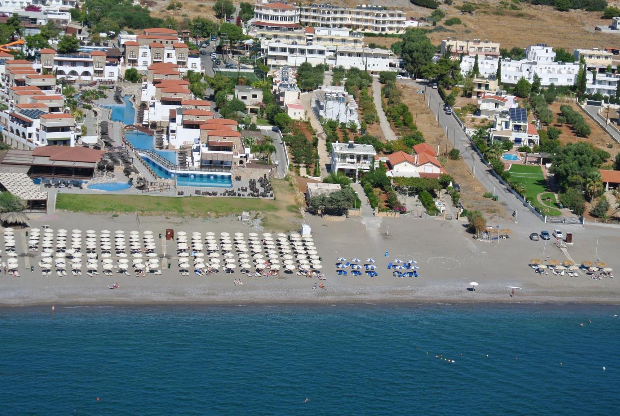 Amaryllis Front Beach Hotel Lartos Exterior photo